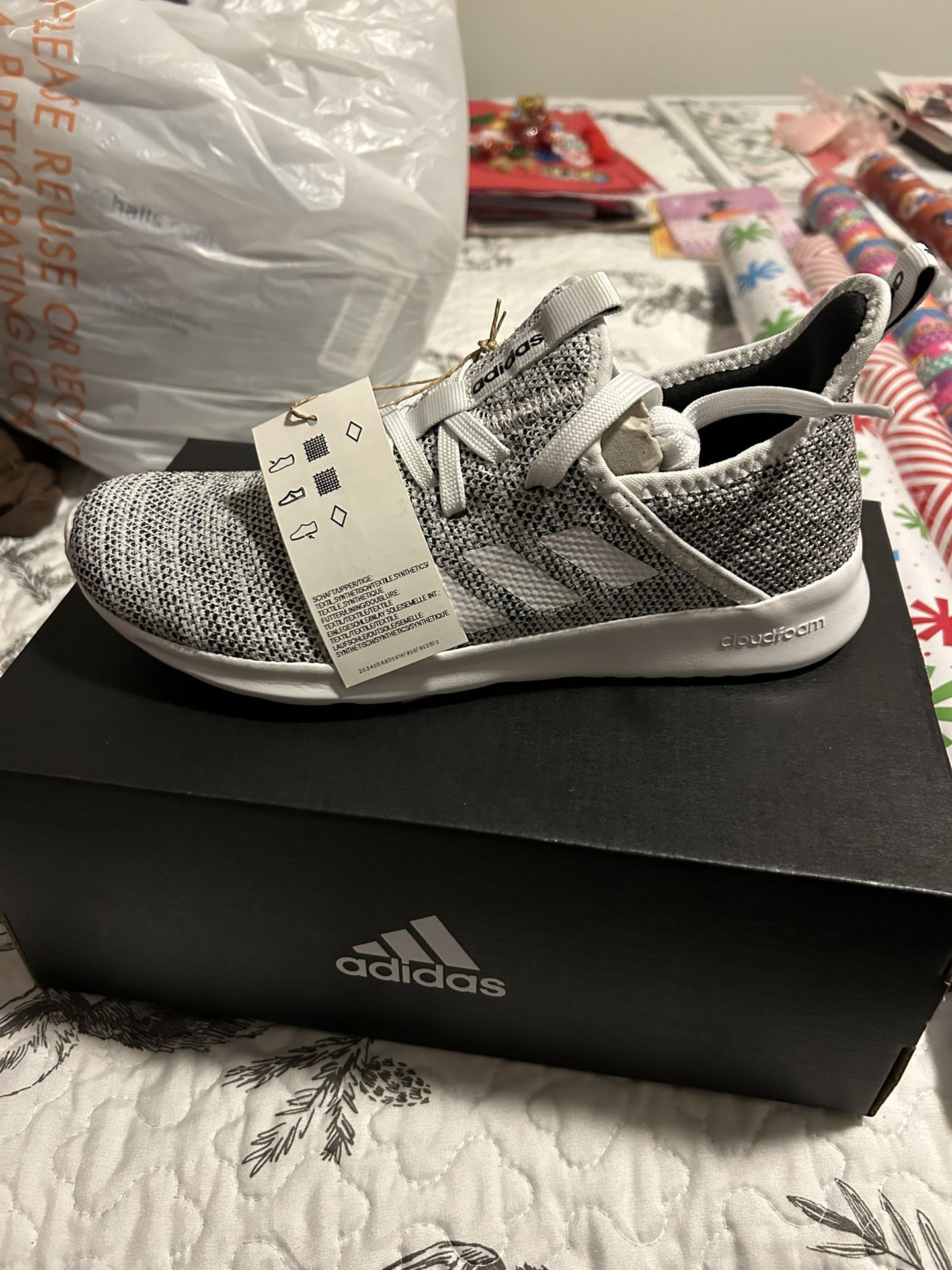 Brand New Women’s Adidas Shoes Size 6