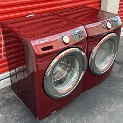 NICE SAMSUNG WASHER AND GAS DRYER SET 