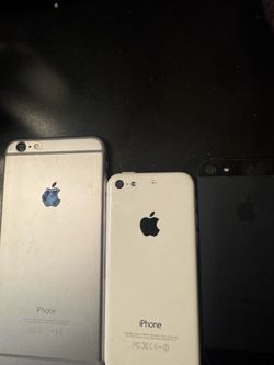 3 iPhones