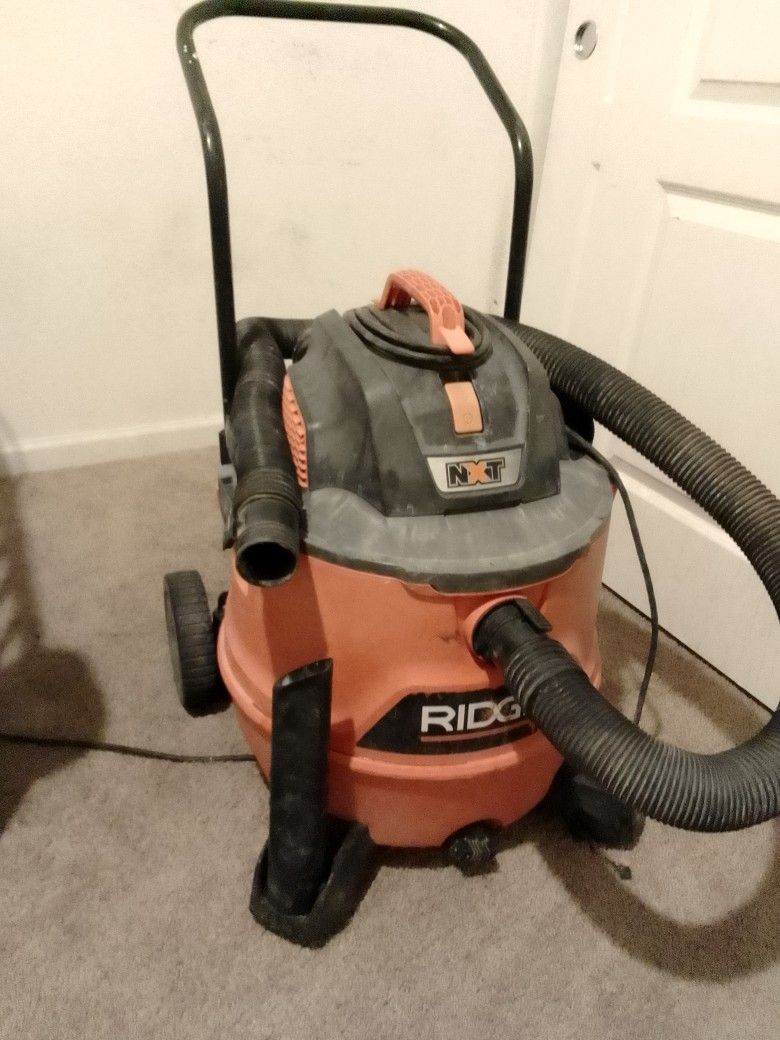 Ridgid Vacuum 