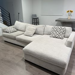Sectional Sofa 