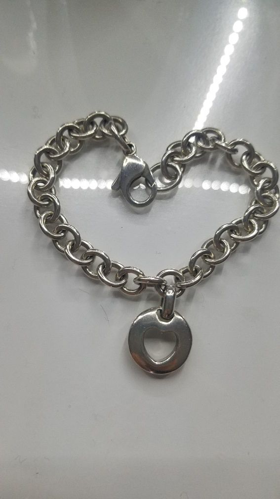 Tiffany&co Sterling silver authentic heart bracelet