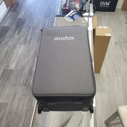 Godox M600 Bi Video Light