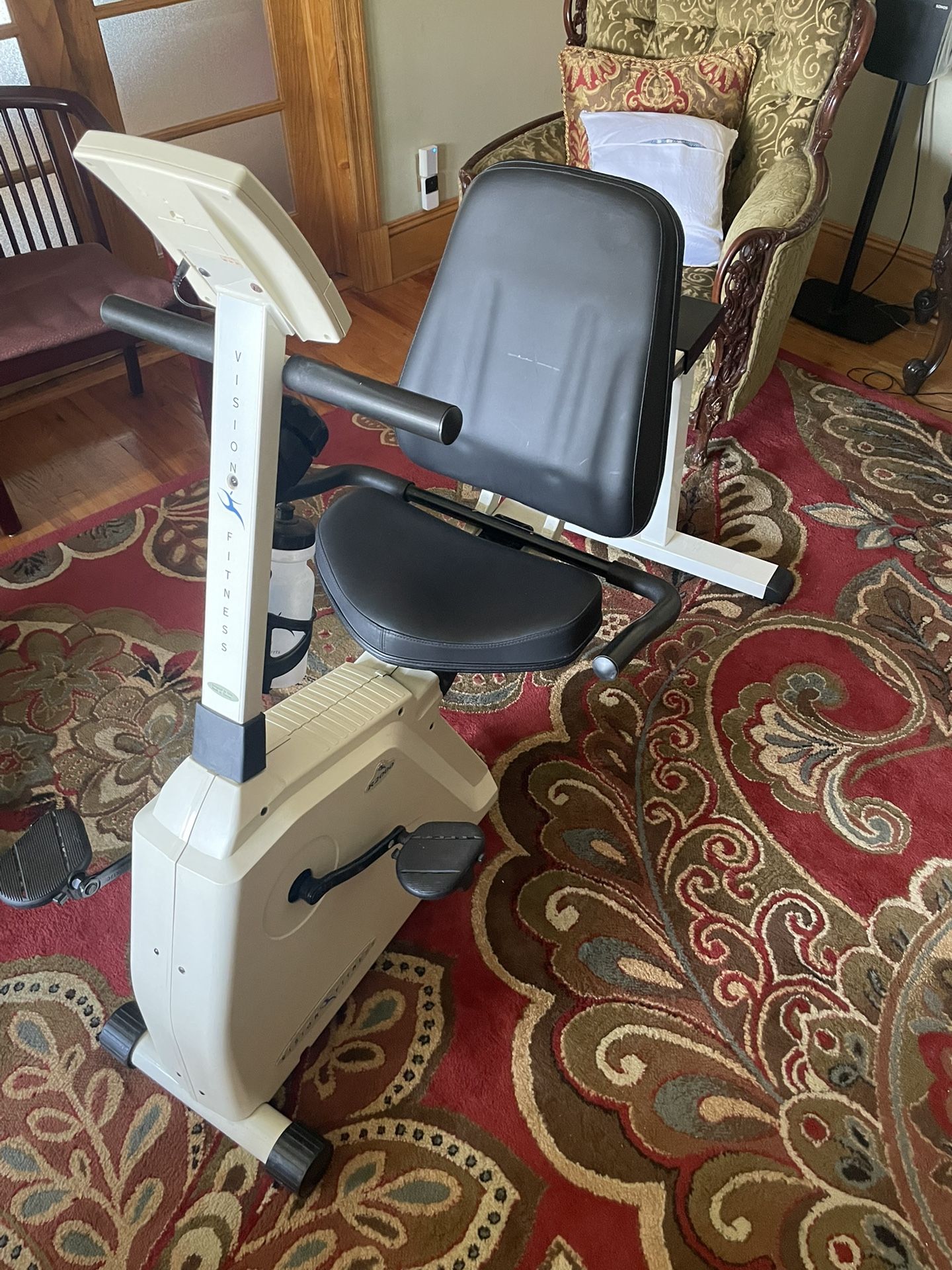 Vision Fitness R2000 Pedal Bike