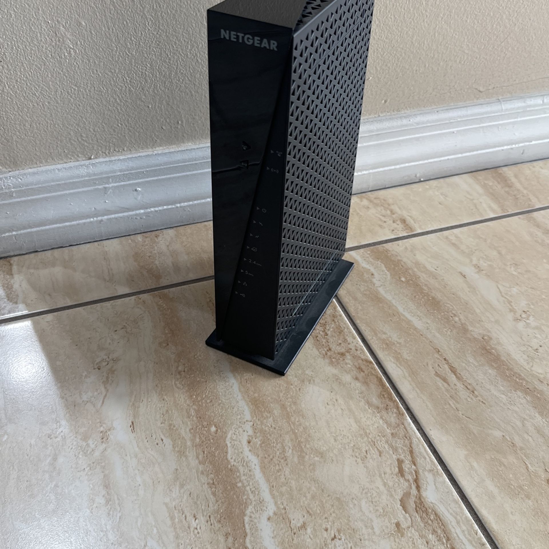 WiFi Cable Modem -Netgear Router
