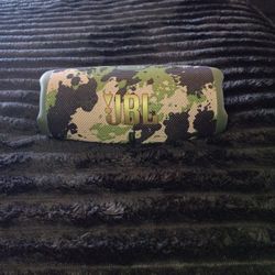 JBL Charge 5 Bluetooth Speaker 