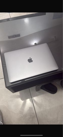 13-inch Apple MacBook Pro with Touch Bar