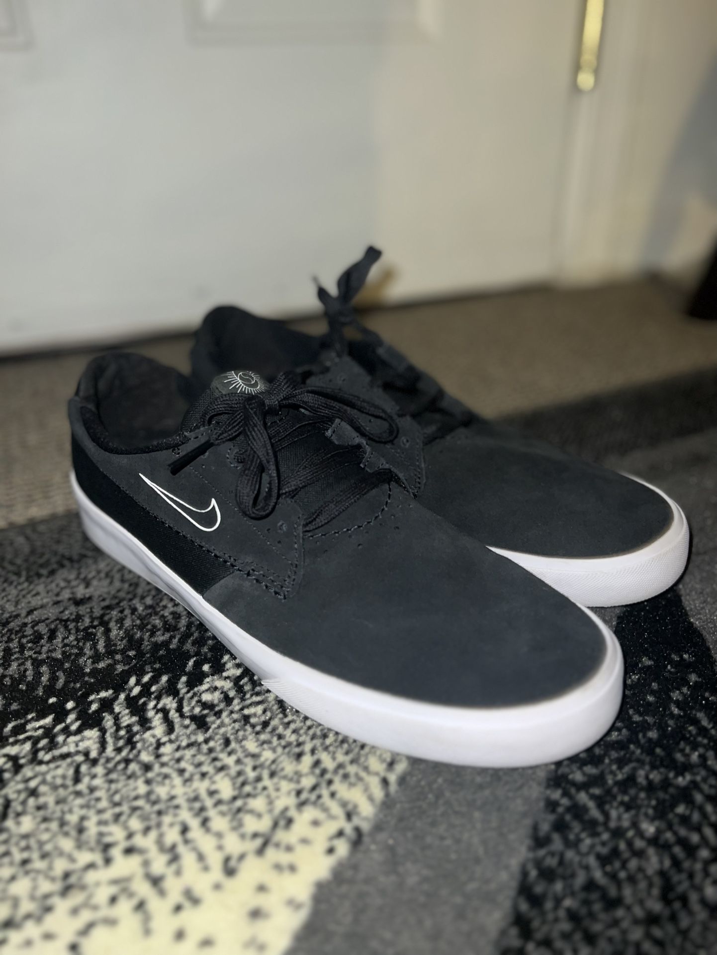 Nike Shane O’Neill And Nike Janoski Bundle