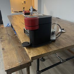 Nespresso Machine w/Pods Holder