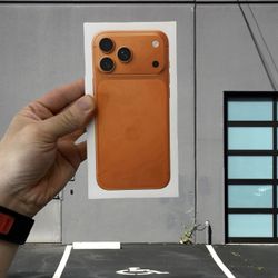 iPhone 17 Pro 256GB Orange – 100% Certified  | Factory Fresh - Send Your Best Offer 