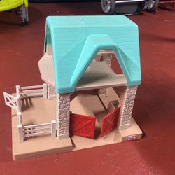Little Tikes farm house