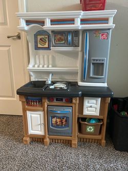 Step2 Kids Play Kitchen Set