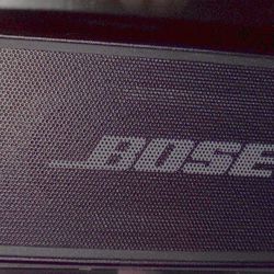 Bose SoundLink Mini 2 Special Edition All Black (IF IT'S STILL LISTED,IT'S STILL AVAILABLE)