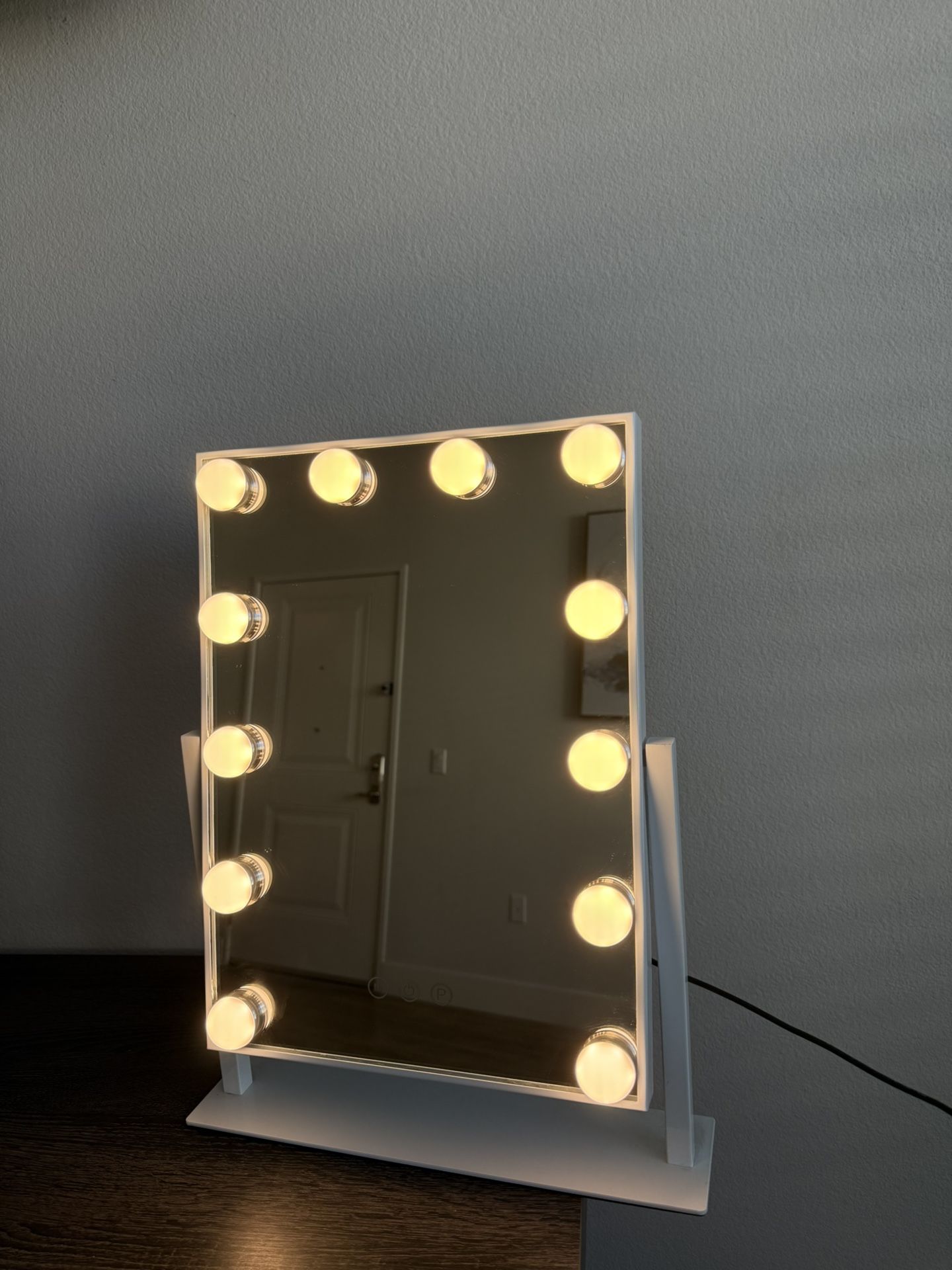 Vanity LED makeup Mirror
