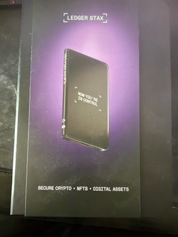 Ledger Stax 