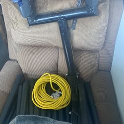 Recliner In Good Used Condition Just Needs Cleaned 