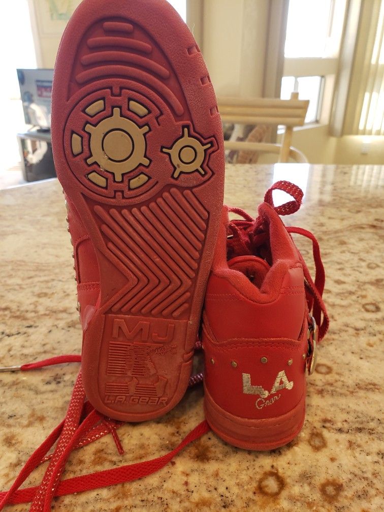 Vintage agonized Michael Jackson LA Gear
