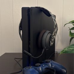 PS4 Great Condition!