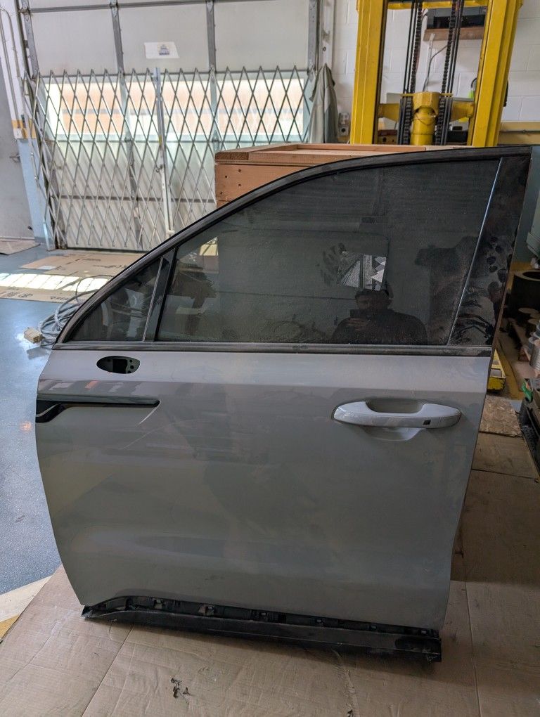 Driver Side Front Door from 2022 Kia Sorento