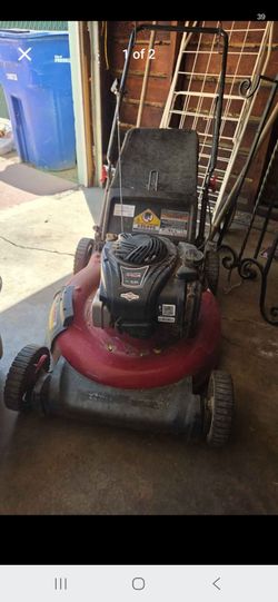 Gas powered lawn mower