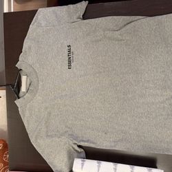 Essentials Fear of God T-Shirt (S)