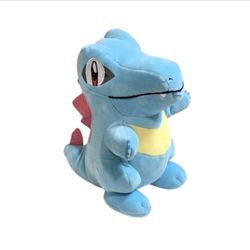 TOMY Pokémon Totodile Plush 8" Stuffed Animal Crocodile Blue Pokemon Kawaii
