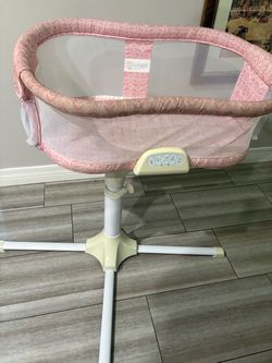 Halo bassinet