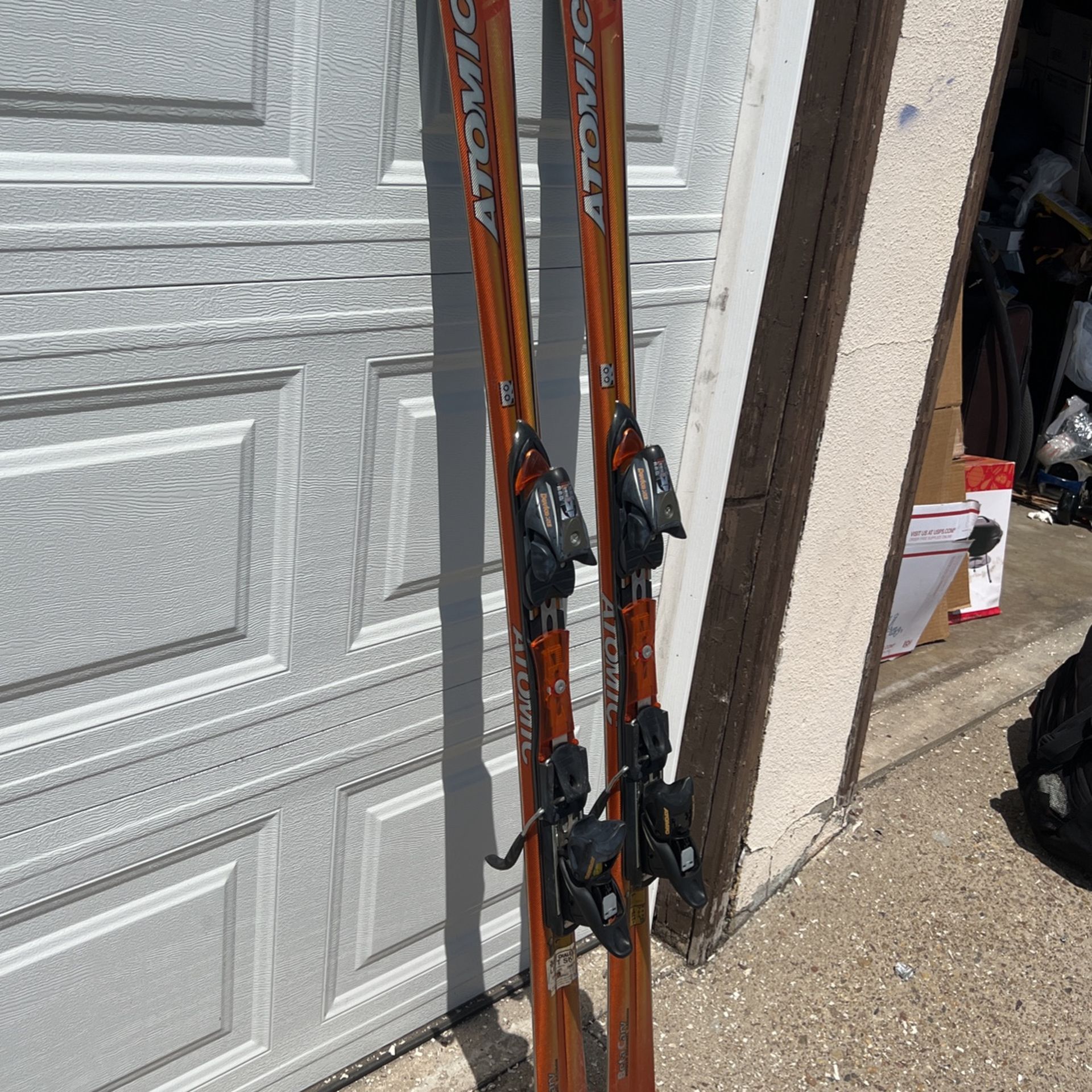 Atomic Beta Carv C:9 C9 18 Skis 170 170CM W/ Atomic Device