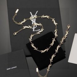 A very beautiful bracelet