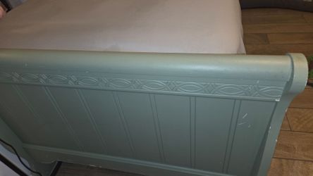 3 pc bedroom set. TWIN.  McAllen