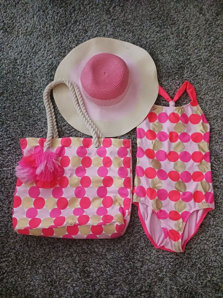 Girl's Beach Bundle Size 7/8