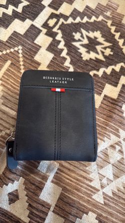 Brand new leather, zipper men’s wallet