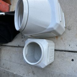 Dog Supplies 