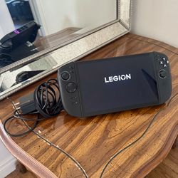 Lenovo Legion Go 2 – Z2 – 16GB RAM Excellent Condition