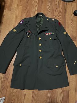 Vintage US Army Green Dress Uniform Coat Rank Ribbons Badges 42L