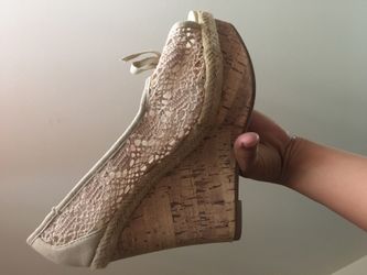 wedges charlotte russe