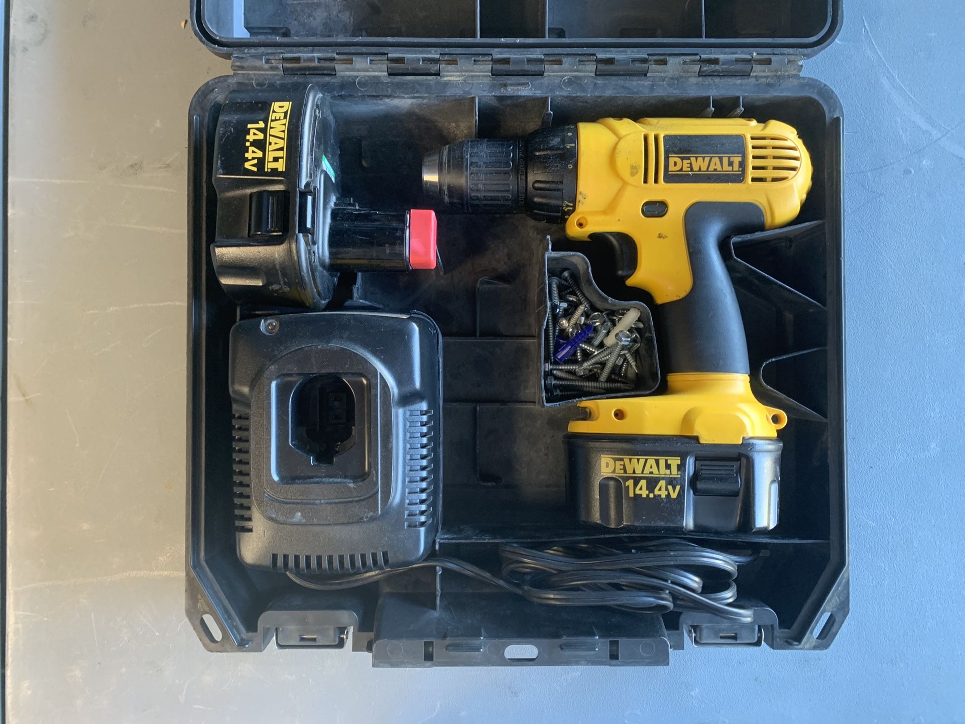 DeWalt Cordless Power Drill