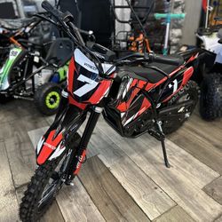 Electric Mini Bike Up To 40mph ( Take It Home In Payments/ Llevalo A Casa En Pagos) 