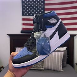 Jordan 1 Retro High Royal Toe Size 11 DS No Box Asking $150 OBO Moving Clearing Up Space In My Closet