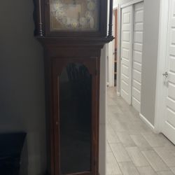 Grandfather Clock 