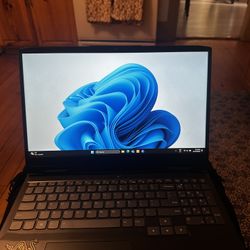 Lenovo IdeaPad Gaming 3 - Essential Gaming Laptop - 15.6" FHD - 120Hz - AMD Ryzen 5 6600H - NVIDIA GeForce RTX 3050 - 8GB DDR5 RAM - 256GB NVMe Storag