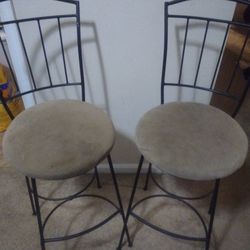 2 Bar Stool Chairs