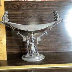  1950s Federal Pewter Pedestal Bowl with Cherub Putti
