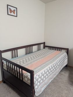 Day bed with Mattress