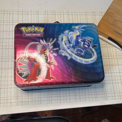 Pokémon TCG Collector Chest 2023