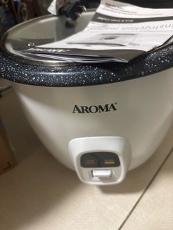 Aroma rice cooker model ARC-390N.