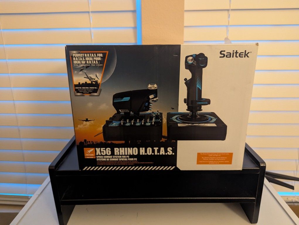 Saitek X56 Rhino H.O.T.A.S