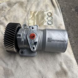 2004 Ford 450 Diesel High-Pressure Oil Pump  New never used nobody used Up