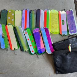 Salmon Flashers (16 Total) + 2 Flasher Bags
