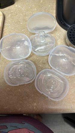 24mm Lansinoh and Medela Nipple Guards